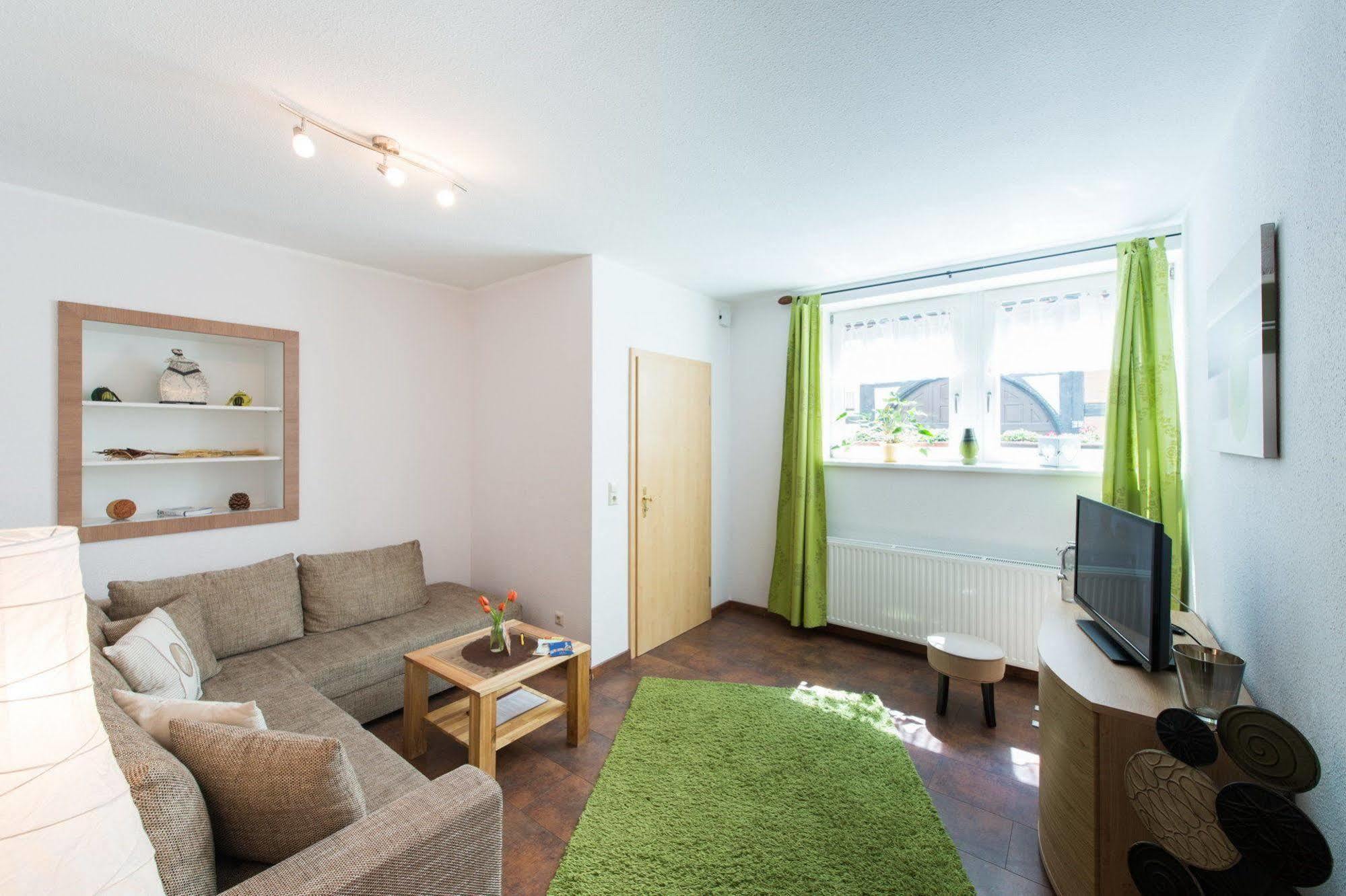Apartmenthaus Im Stieg Quedlinbourg Extérieur photo